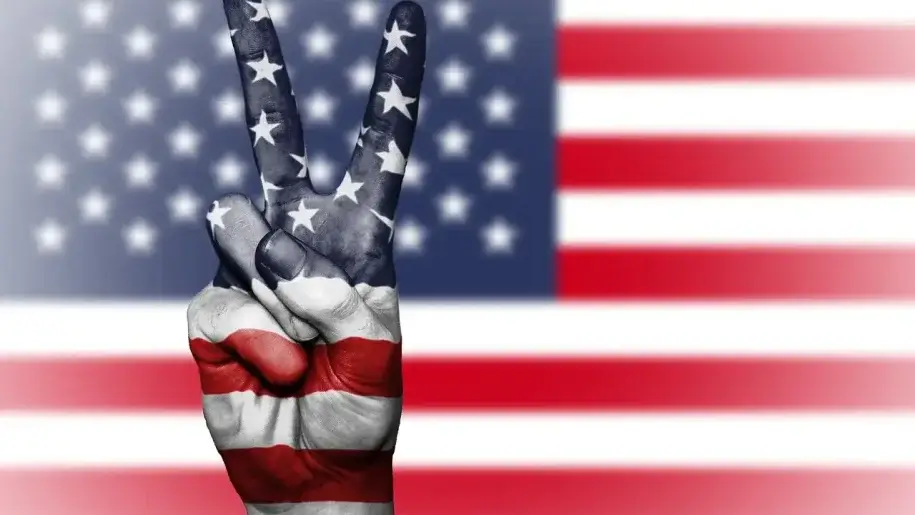 美国初请失业金人数意外下降，推高国债收益率，降息预期降温