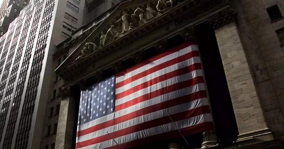 稳定币奖励获美参议院法案支持，监管态度放宽